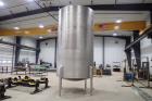 316 Ss 4000-gallon Vertical Holding Tank